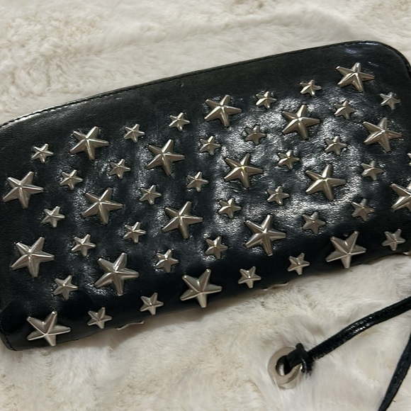 Jimmy Choo Star Studded Black Zip Around - Picture 2 of 12